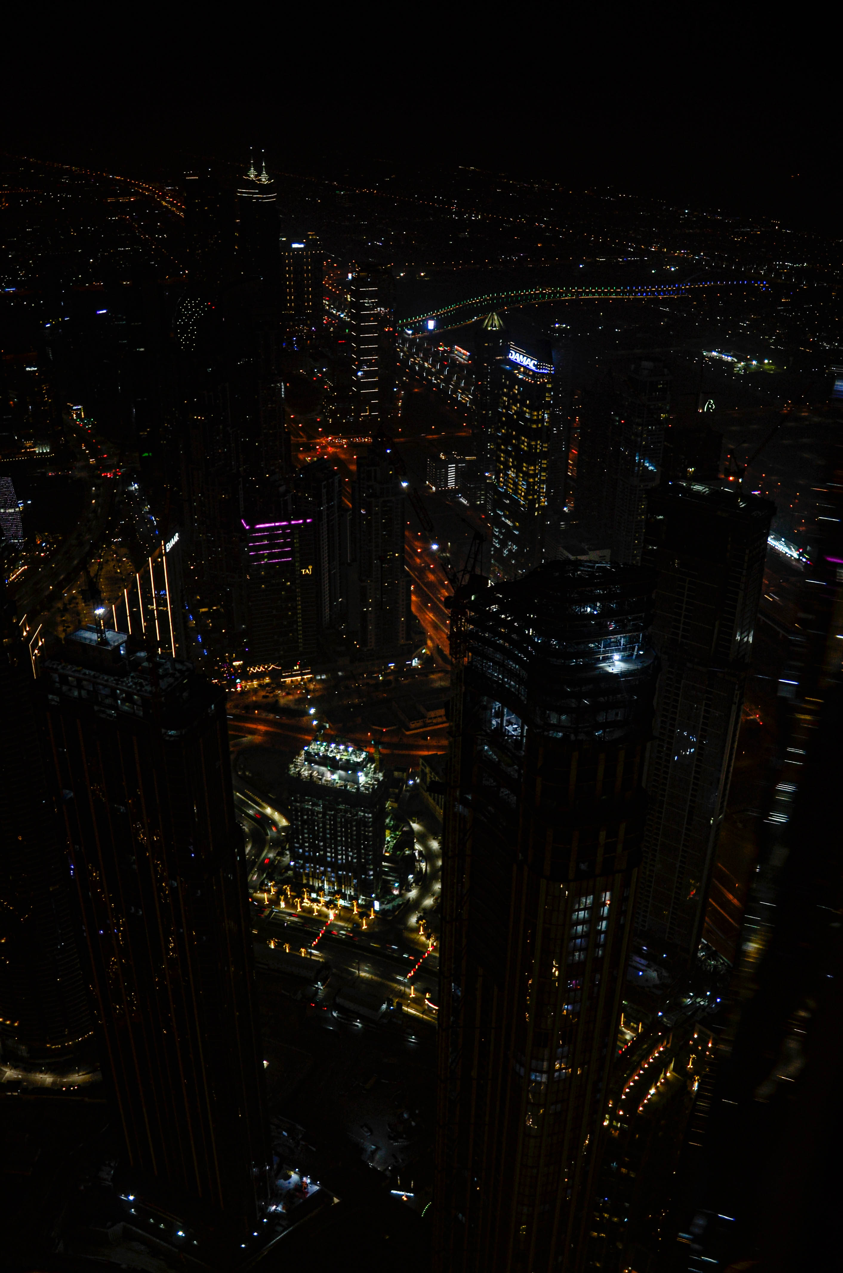 Photo Night City - Dubai from Above