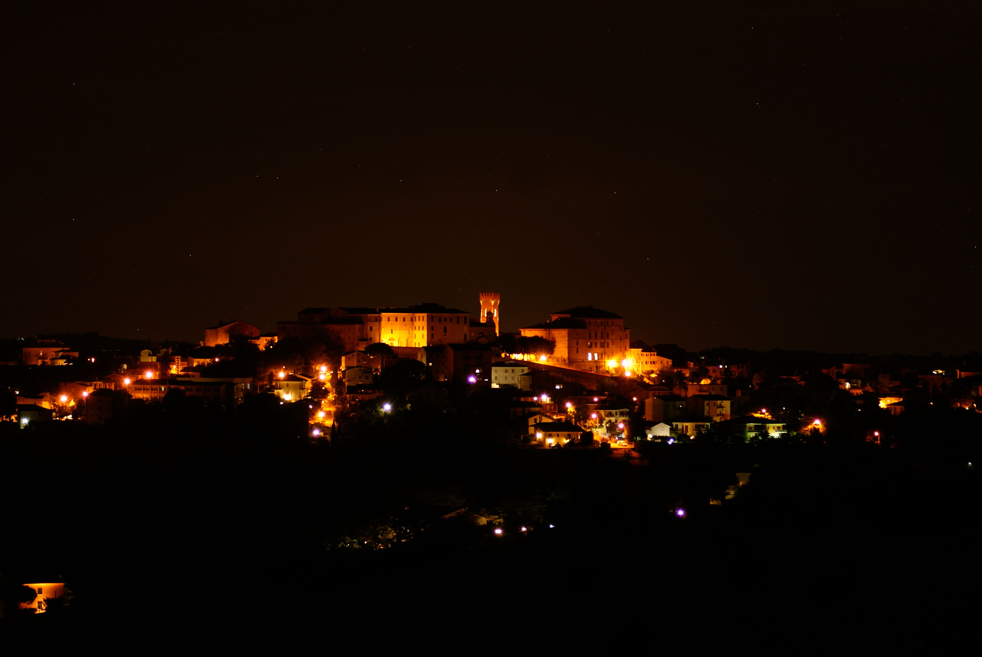 Photo Night City - Ostra